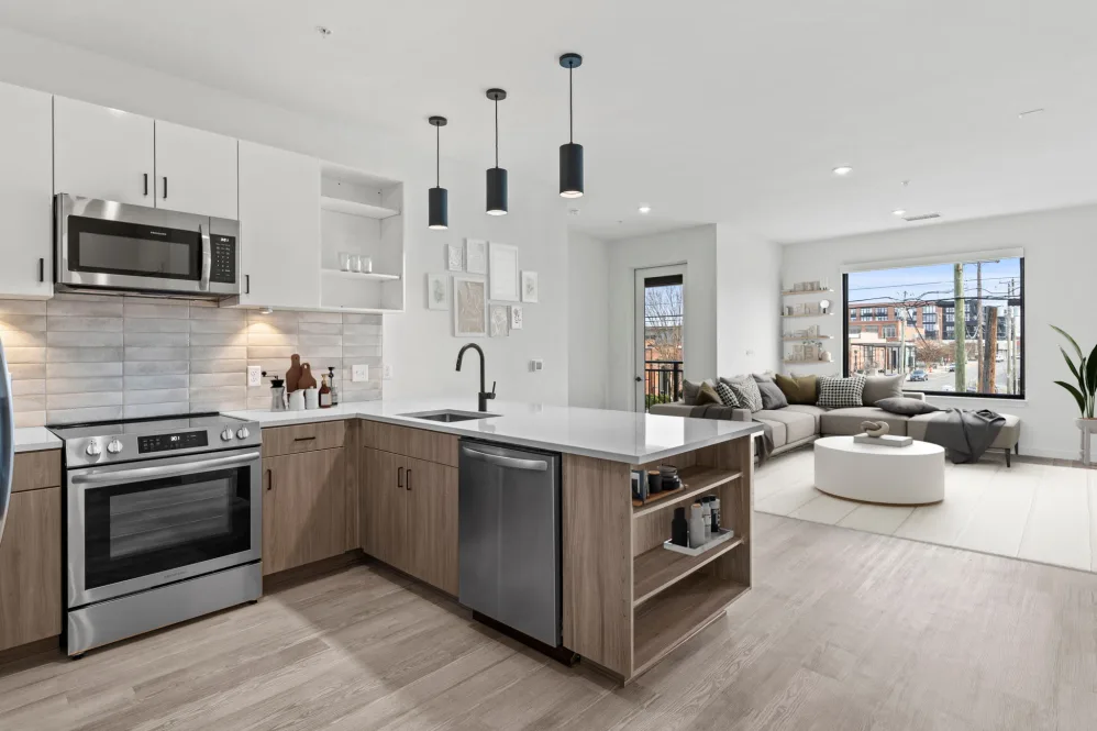 1510 Belleville