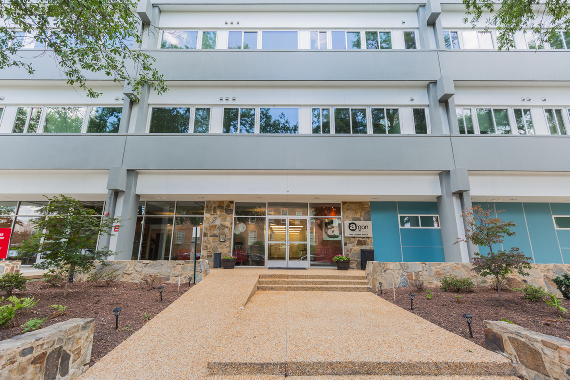 Argon Apartments