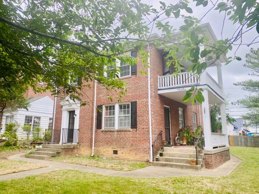 4208 Fitzhugh Avenue, Upper Flat, Richmond, VA 23230