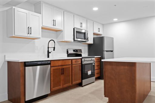 2033 W. Broad St. Apt. B02, Richmond, VA 23220
