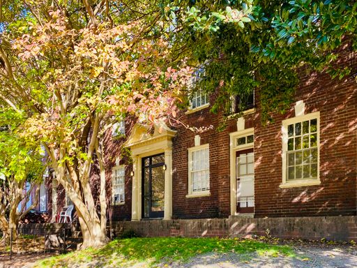 1128 W. Grace St. , Apt. 01, Richmond, VA 23220