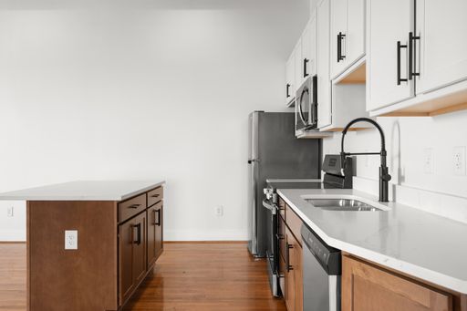 2033 W. Broad St. Apt. 301, Richmond, VA 23220