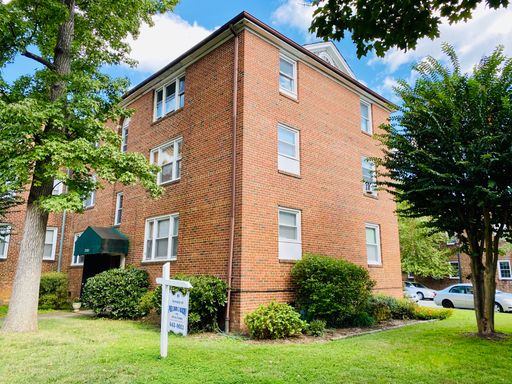 2700 Kensington Avenue, Apt. 04, Richmond, VA 23220