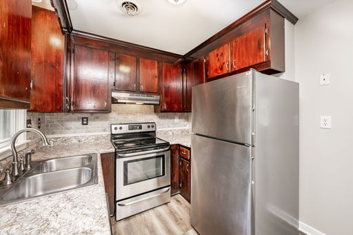 8813 Firethorne Lane, Chesterfield, VA 23237