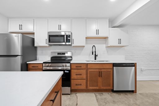 2033 W. Broad St. Apt. B01, Richmond, VA 23220