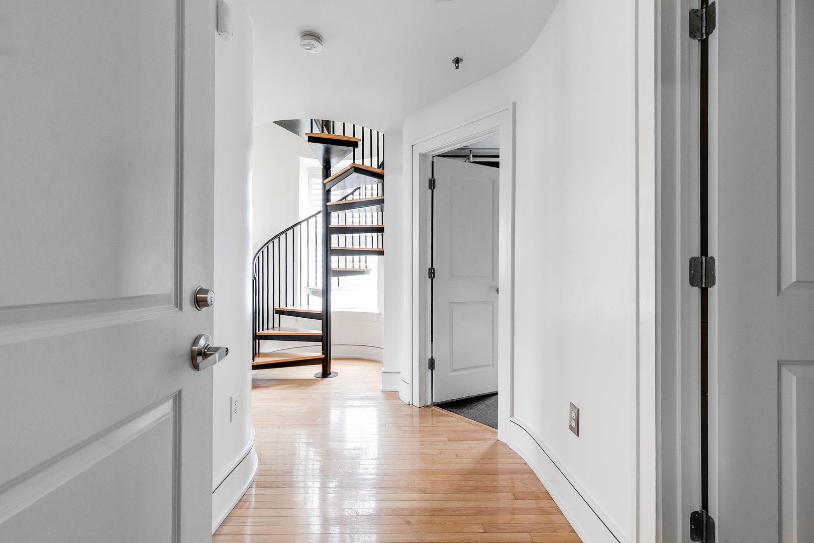 1205 E Main Street, #4RW, Richmond, VA 23219