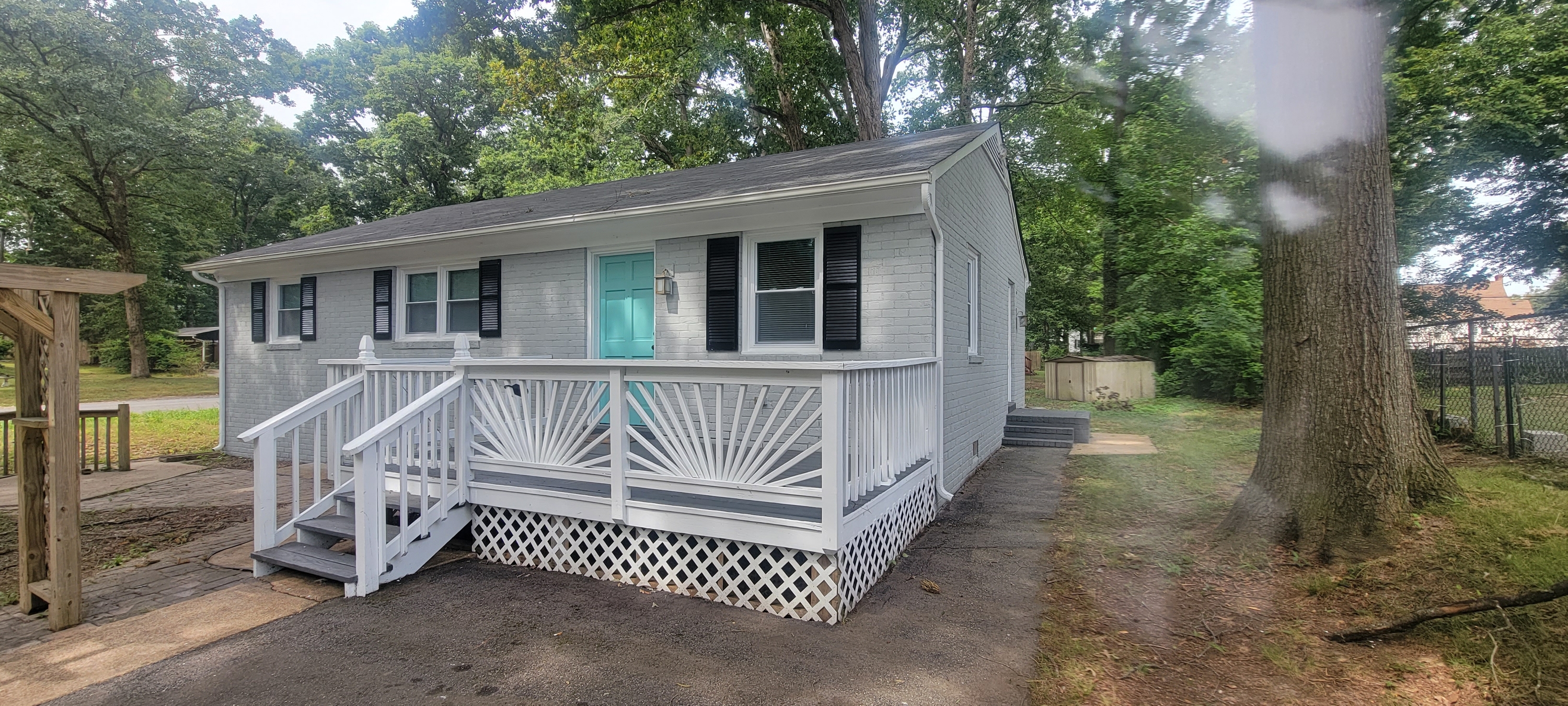 Rental listed by Live Property Management