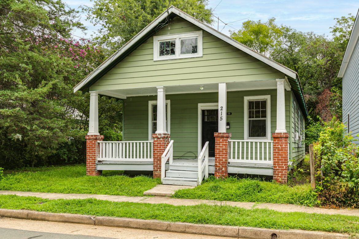 215 E 35th St, Richmond, VA 23224