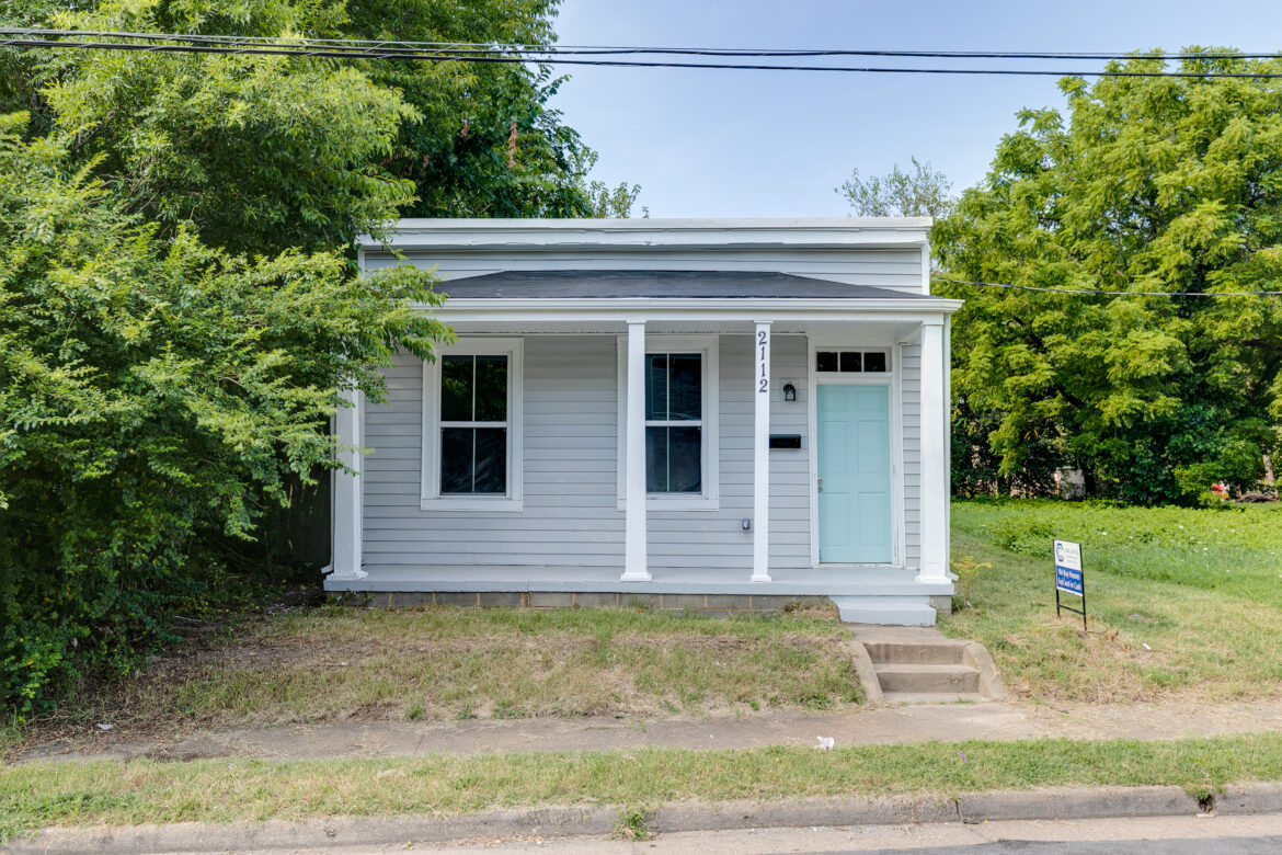 2112 Newbourne St, Richmond, VA 23223