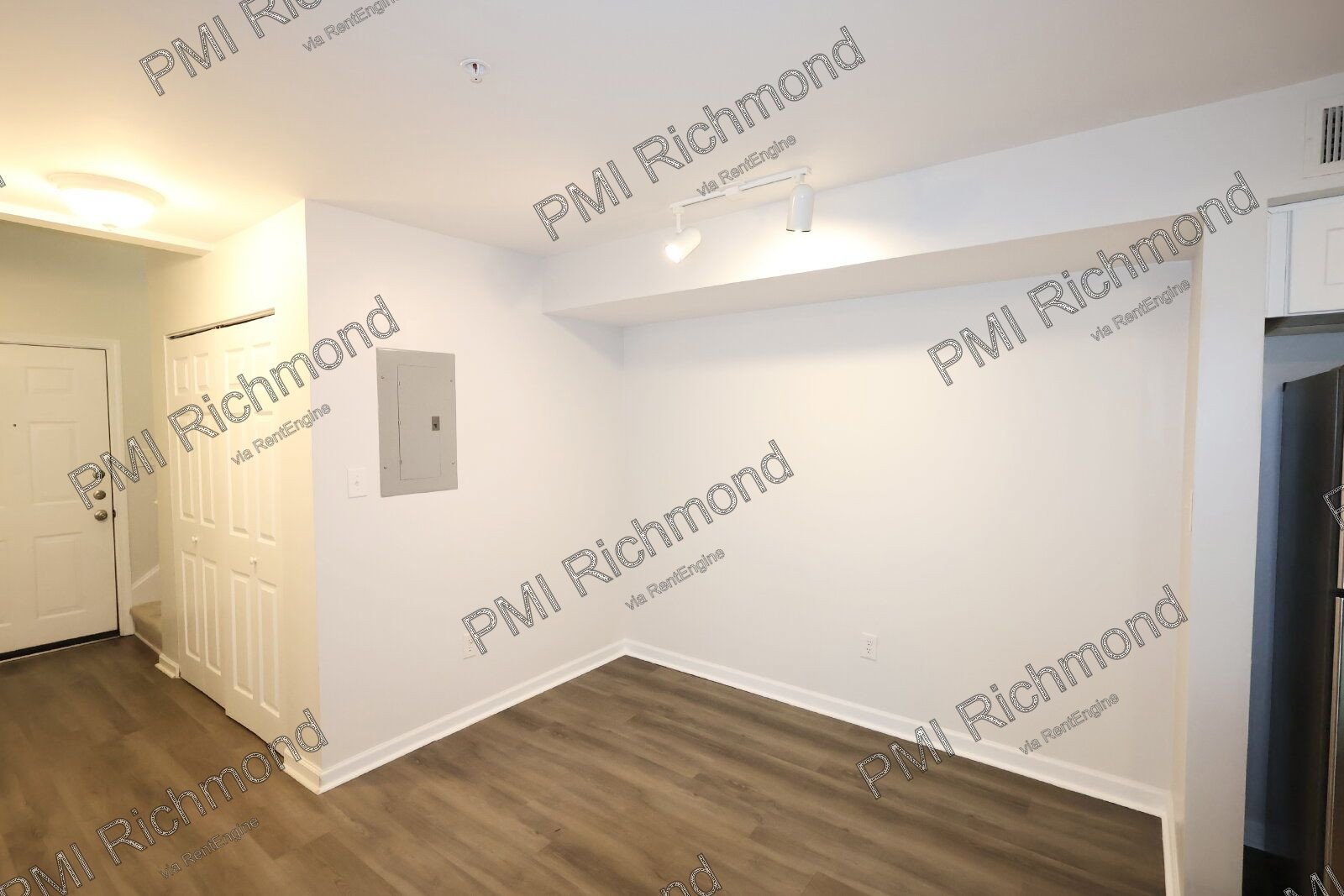 604 Bristol Village Drive #302, Midlothian, VA 23114