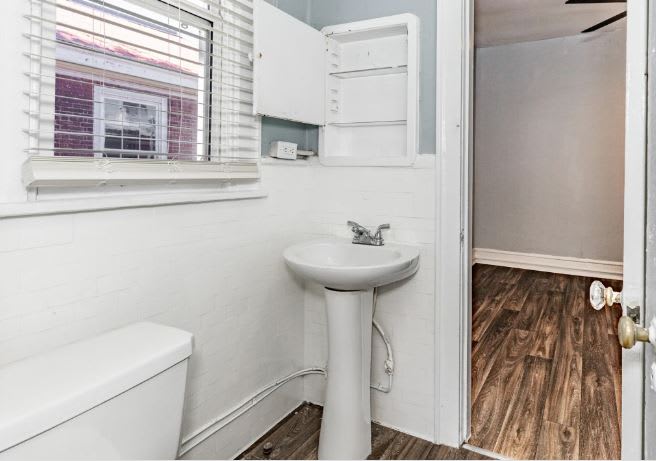 1140 West Grace St., Apt 1140-03, Richmond, VA 23220