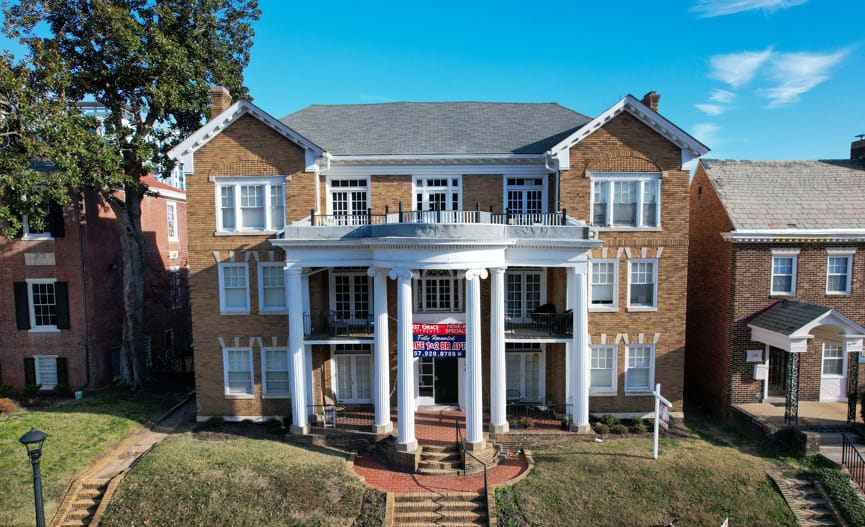 1140 West Grace St., Apt 1140-14, Richmond, VA 23220