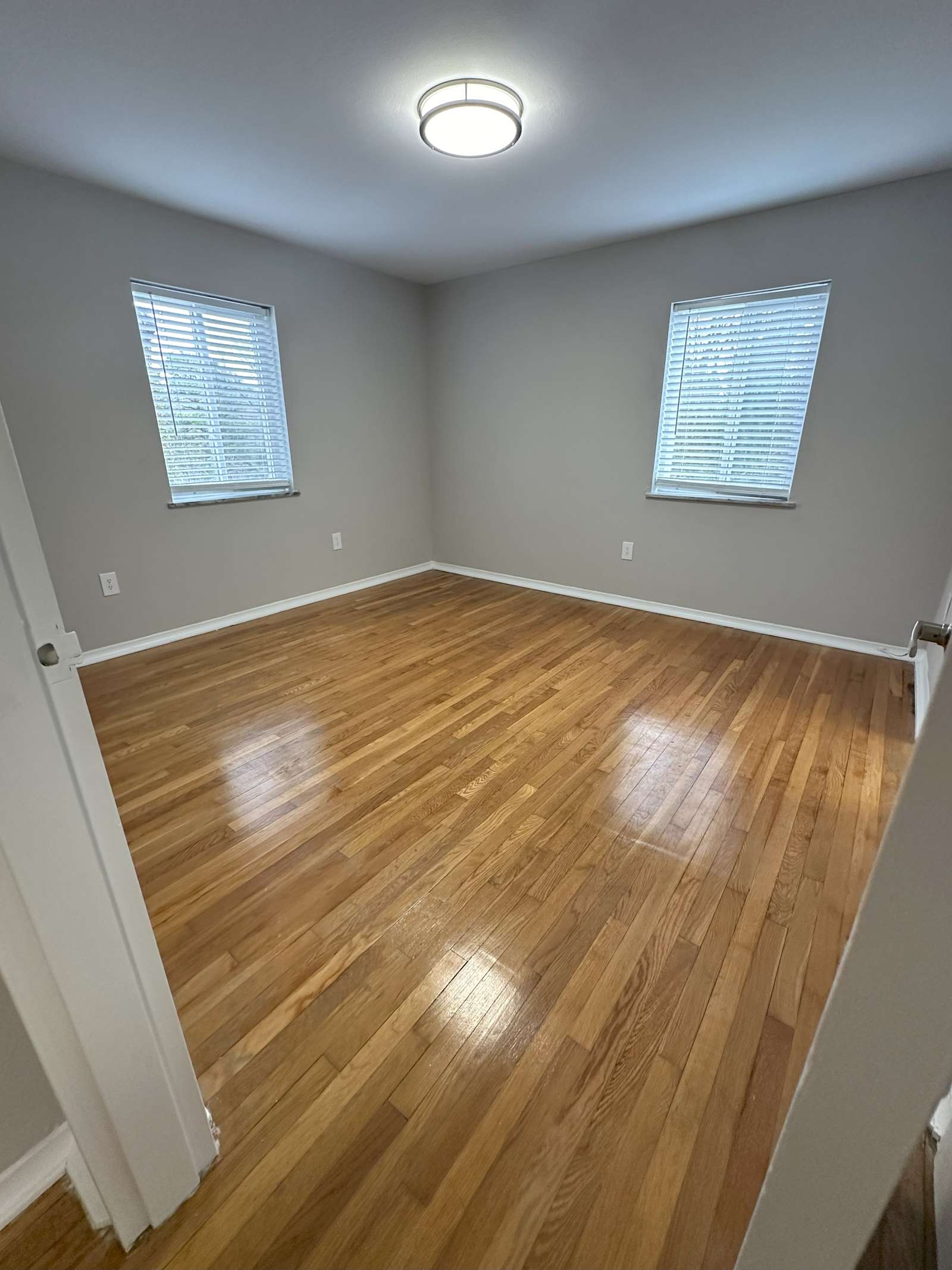 2112 Riverside Drive, Apt 2300-12, Richmond, VA 23225