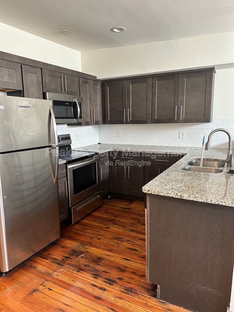 1204 Hull Street #2g, Richmond, VA 23224