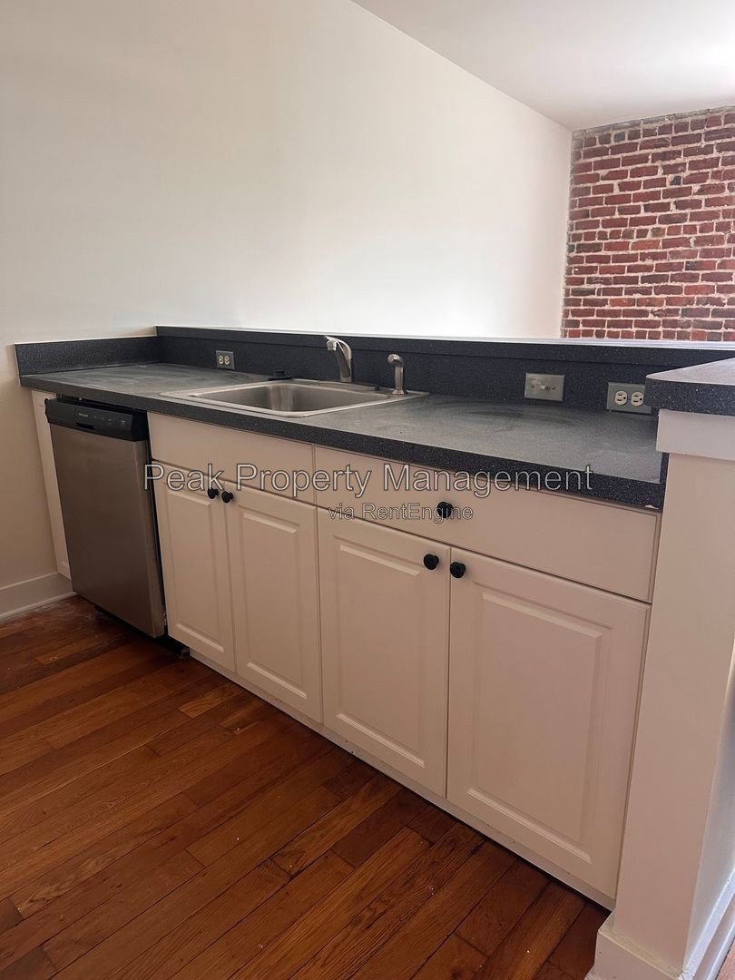 16 North 22nd Street #405, Richmond, VA 23223