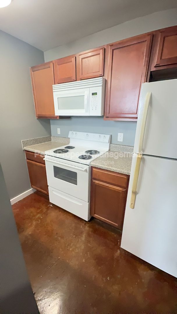 1510 West Broad Street #204, Richmond, VA 23220