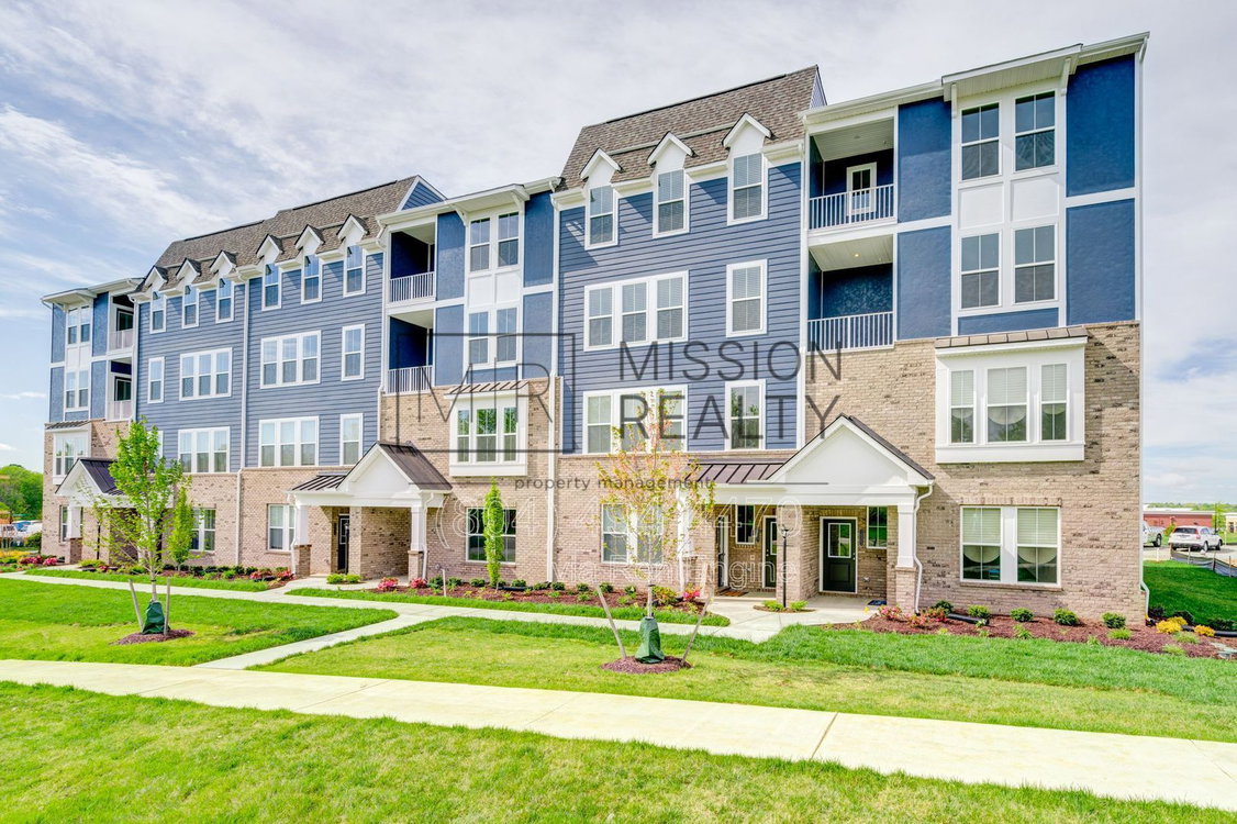 Rental listed by Mission Realty