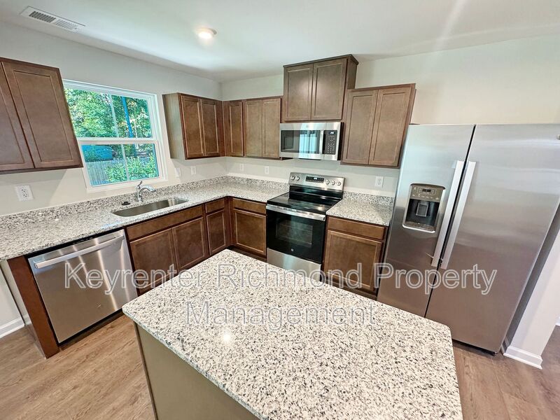 1204 Canterbury Ridge Road, Richmond, VA, 23224
