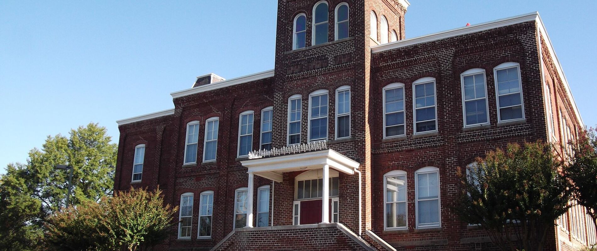 Churchill and Fairmount House