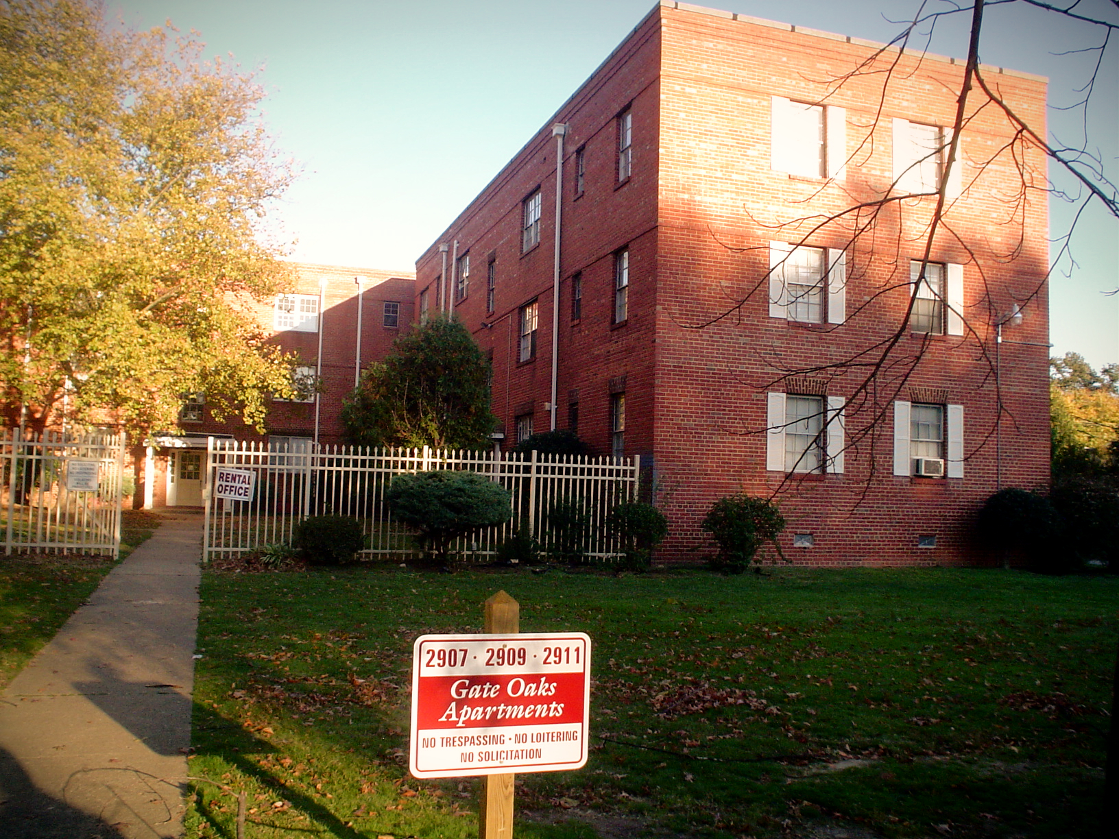 Gate Oaks Apartments