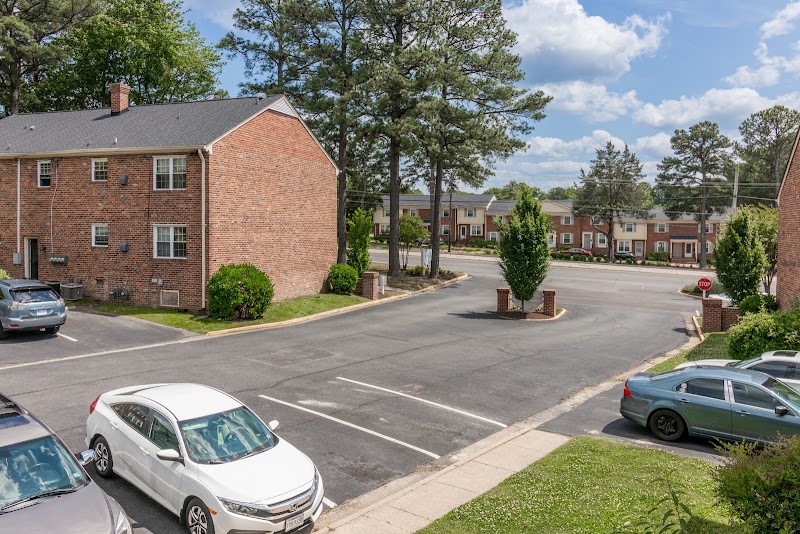Landmark at Gayton Apartments