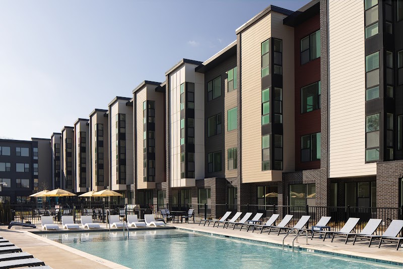 NOON Hioaks Apartments