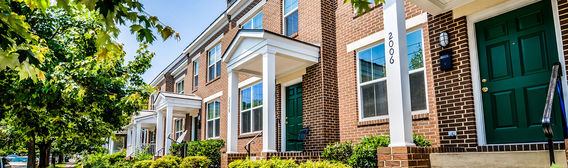 North Oak Apartments
