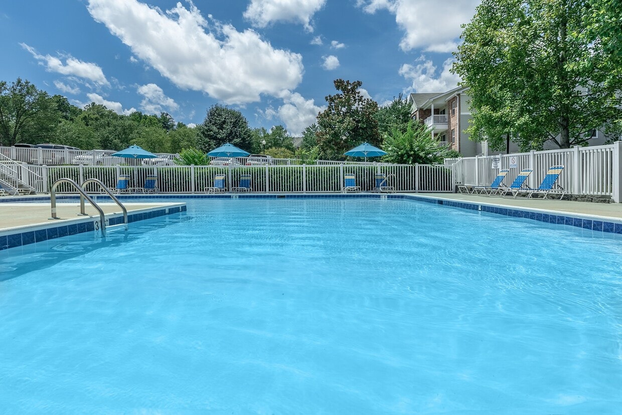 Overlook at Falling Creek Apartment Homes