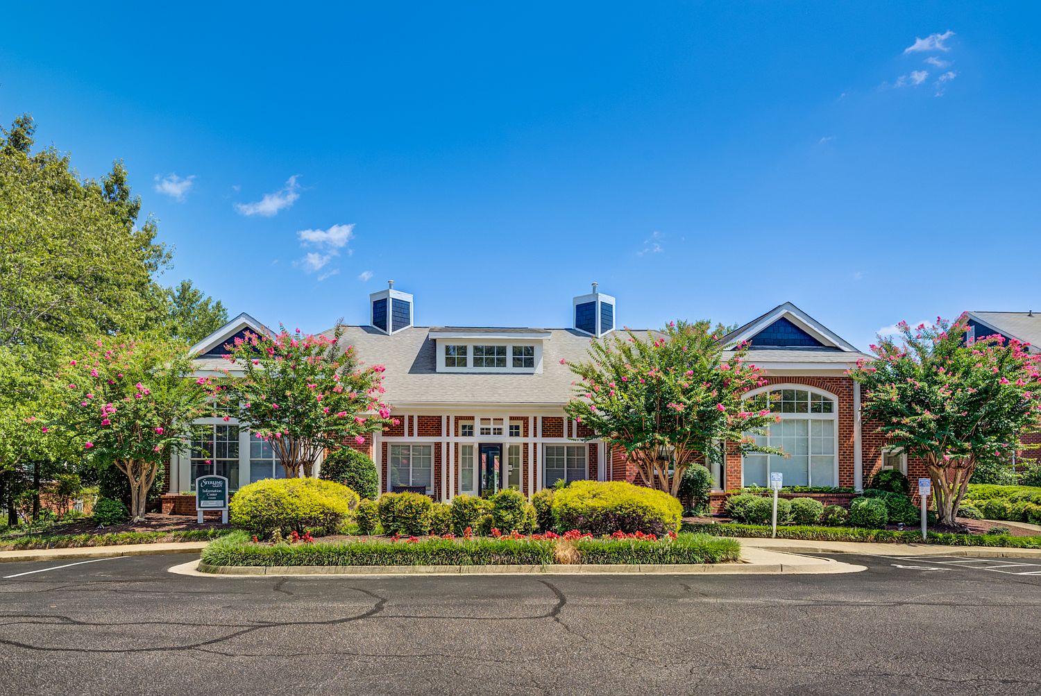 Sterling Glen Apartments