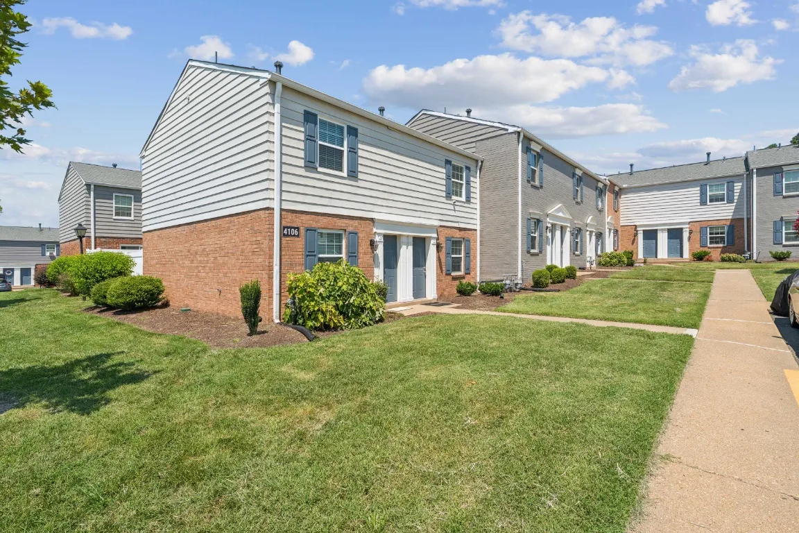 Staples Mill Townhomes